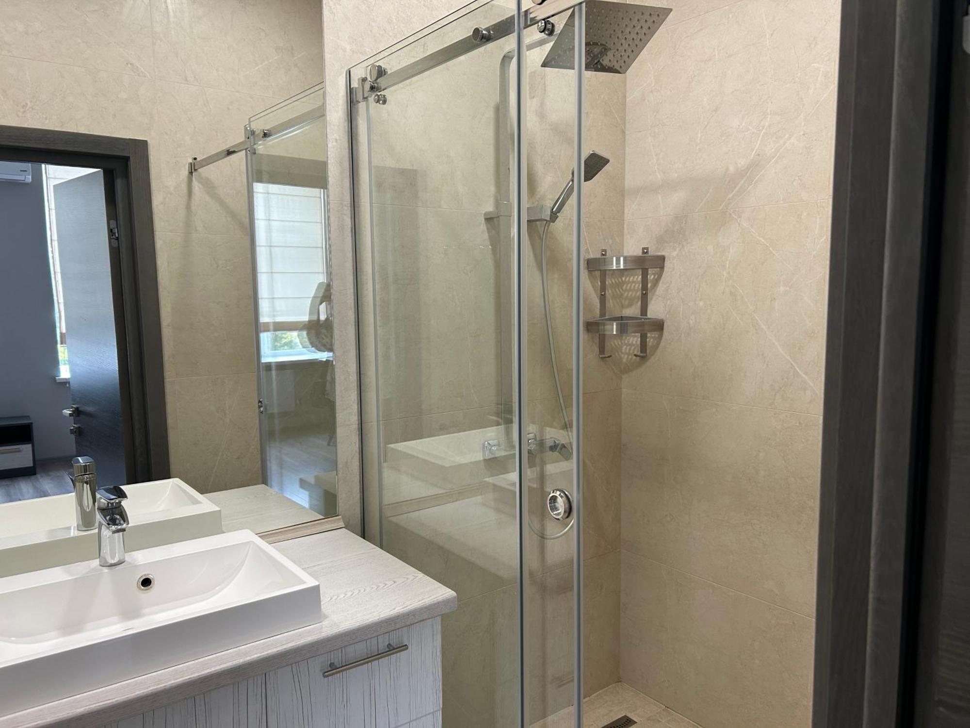 Prestige Apartments Dniprodzerzhynsk Bagian luar foto