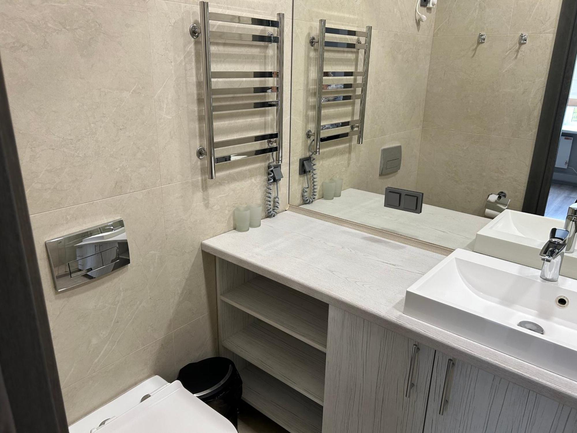 Prestige Apartments Dniprodzerzhynsk Bagian luar foto